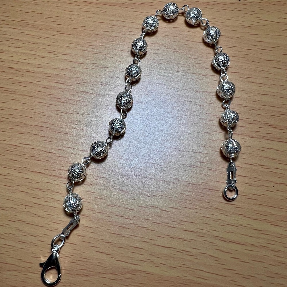NWOT Elegant Silver Bracelet Handmade in Spain/Artisan, Lightweight Design - Picture 9 of 12